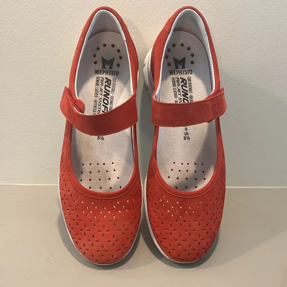 Mephisto Mary Janes Runoff Air Jet System - Picture 2 of 7